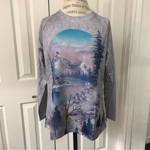 Long Sleeve Mountain Print Top
